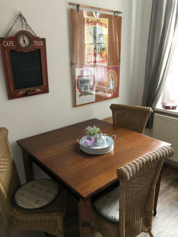 Alte Schule Cafe Und Pension Drehna Kültér fotó